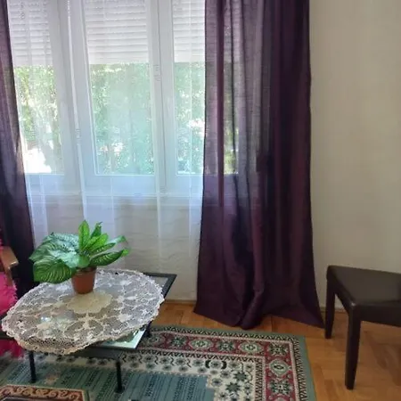 Csilla Nyaralo Pensjonat Siófok