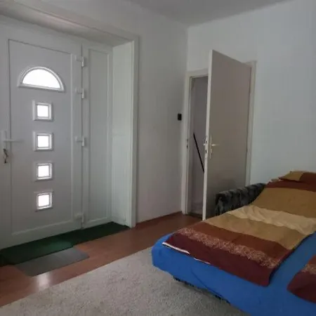 Csilla Nyaralo Pensjonat *